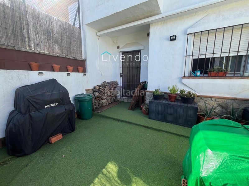 Foto 878380d8-ccff-4e73-94b6-1b2f1b50d840. Casa adossada amb piscina a Benalup