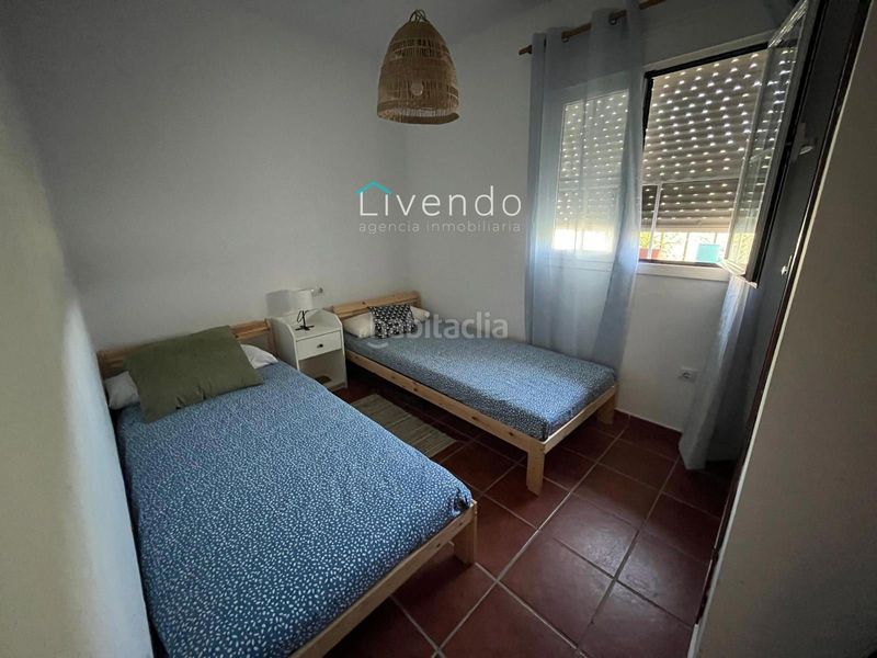 Foto a7588d34-bc85-4439-9440-3d3430b88c47. Casa adossada amb piscina a Benalup