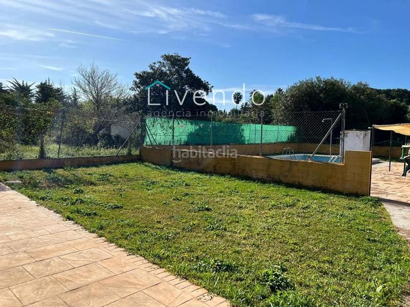 Foto 24e8e2f4-c550-4362-a70b-fb532079e6b6. Chalet con piscina in Los Franceses - La Vega Chiclana de la Frontera
