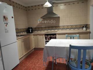 Maison jumelée à La Banda - Campo de Fútbol. Adosado en venta en chiclana de la frontera, zona carretero