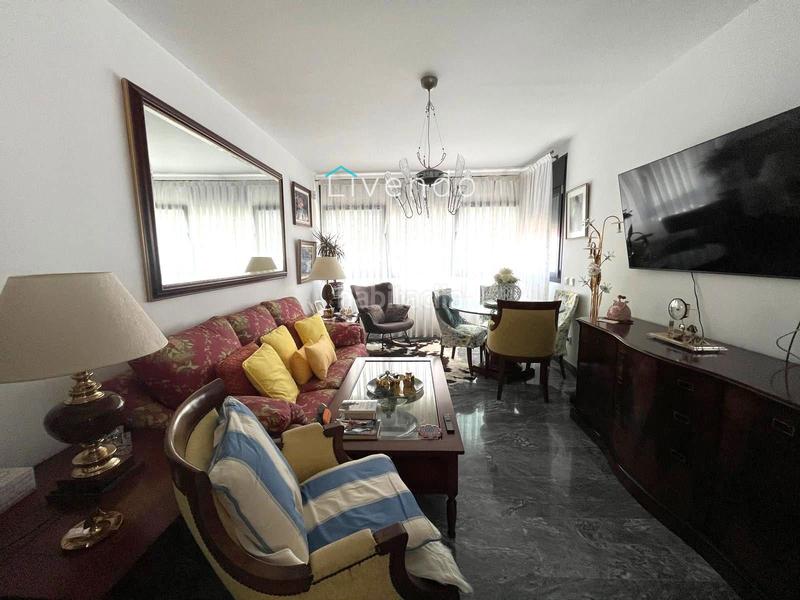 Foto 78d6d14f-0d81-482c-8258-55e0eeb9e4c7. Piso  en venta , zona calle real en El Carmen San Fernando