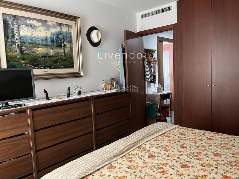 Foto f777f7cf-f5f9-4623-a40b-ec549f67f7d0. Piso  en venta , zona calle real en El Carmen San Fernando