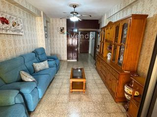 Etagenwohnung in El Carmen. Piso en venta en san fernando, zona plaza del carmen