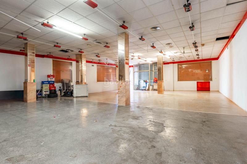 Foto 837ece42-5a4b-450b-877c-9528320726cf. Local comercial  en esquina en Pulianas