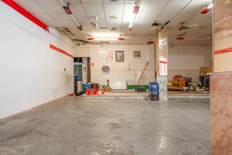 Foto d2c1276f-dea2-42a0-9a65-a568b1d38ae9. Local comercial  en esquina en Pulianas