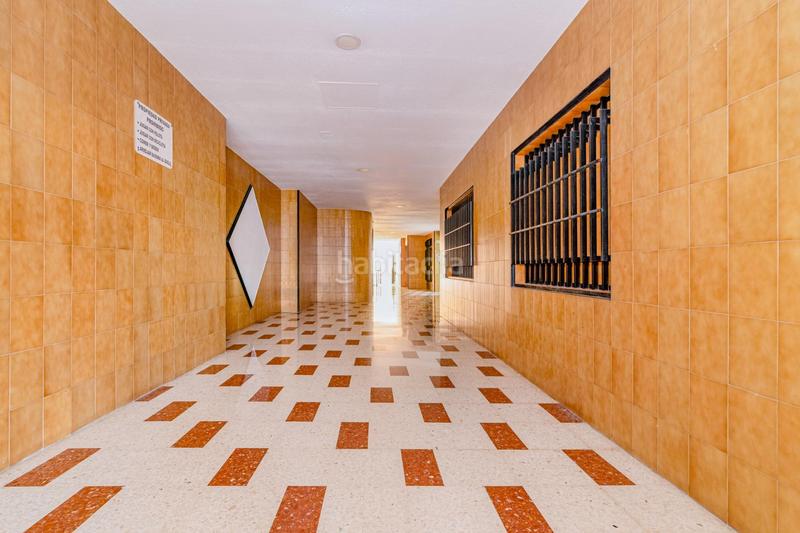 Foto 21091a26-25c0-43aa-a5c1-eed1d84d8b52. Flat with parking in Motril ciudad Motril