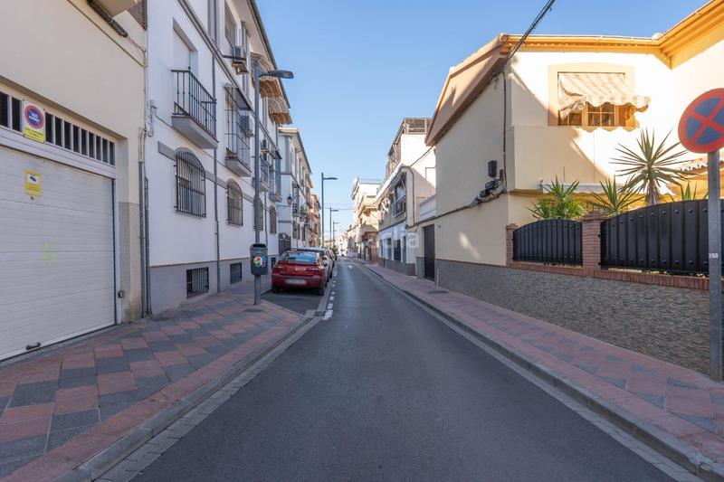 Foto f5b4ad02-65cd-4792-8a9c-3f048ec92a37. Planta baixa a Poniente Armilla