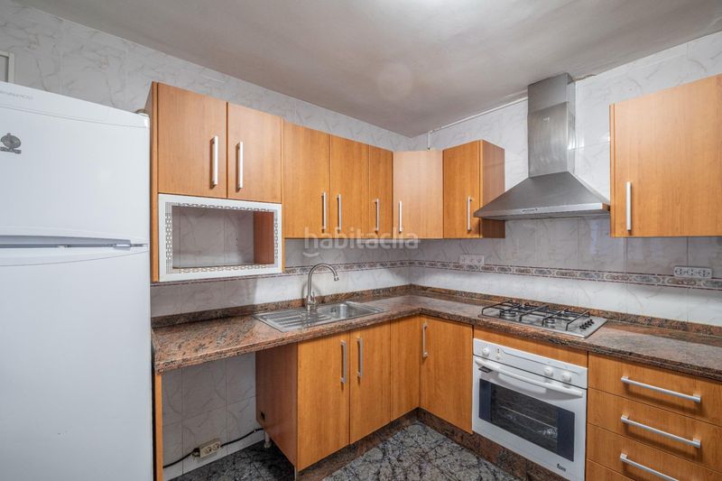 Foto 25a99a70-70ce-43c7-8809-50ccc0168290. Casa a Atarfe