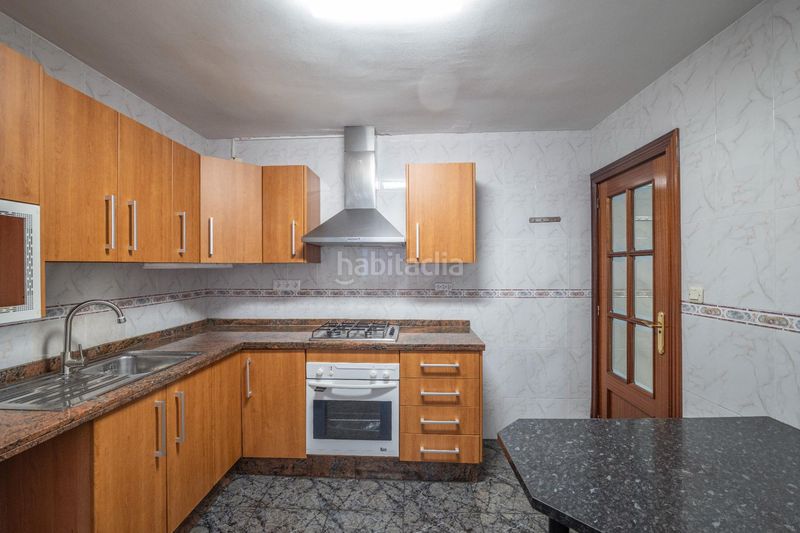 Foto ad339efb-c1e7-4380-a3fe-c17a7c25235d. Casa a Atarfe