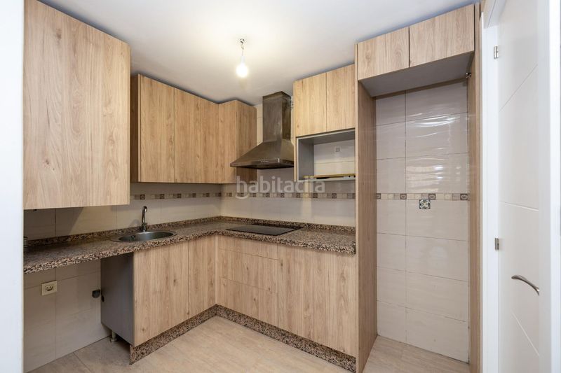 Foto 9ce89ebe-c901-4ebe-9205-aa8912c93224. Pis amb aparcament a Atarfe