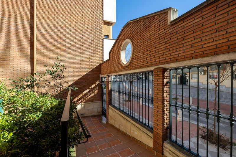 Foto d19c8fdc-53c8-4b14-b679-febe6d3bb049. Pis amb aparcament a Atarfe