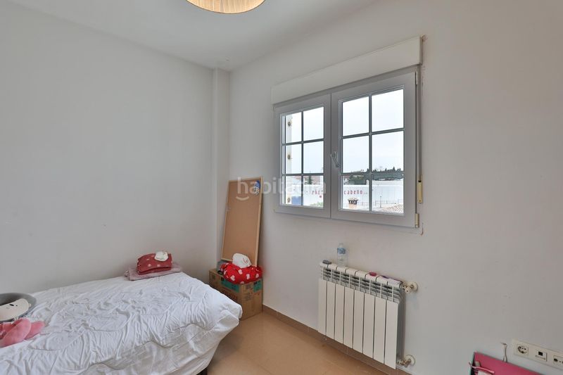 Foto 495d4089-2367-489a-b8e9-1c416b75f7bd. Casa amb aparcament a Padul