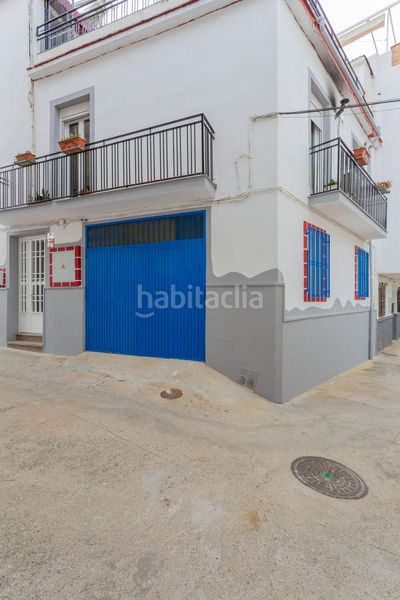 Foto 6d640766-baa4-4f36-8479-8d251905755c. Casa a Ítrabo