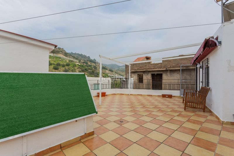 Foto b6cca1ad-2efc-4ffe-b5b2-b72c7b1341c8. Casa a Ítrabo
