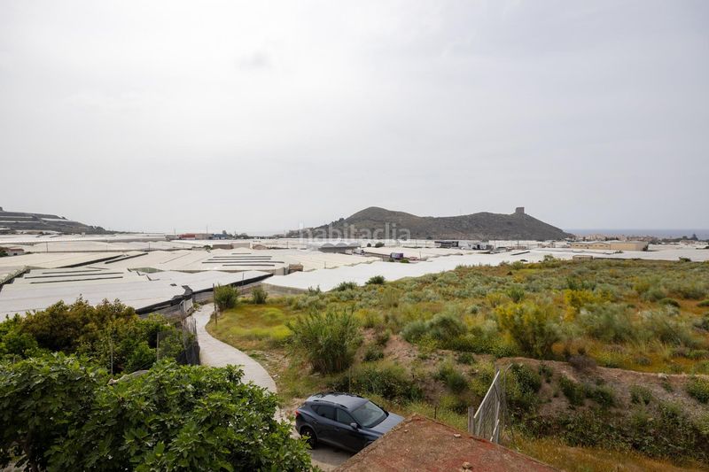 Foto 0de3f9ae-de58-4842-a25a-5c6c2dddfeed. Edifici a Castell de Ferro