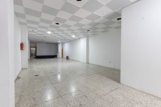 Local Comercial a Calle Mirador de la Sierra