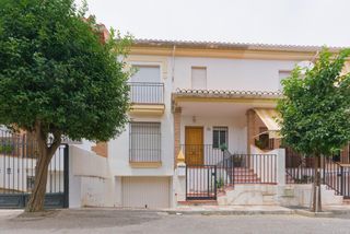 Casa adossada  Calle jaen. Bonita casa en cúllar vega