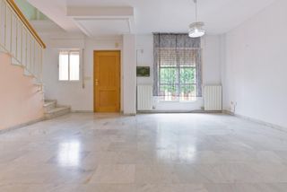Casa a schiera  Calle jaen. Bonita casa en cúllar vega