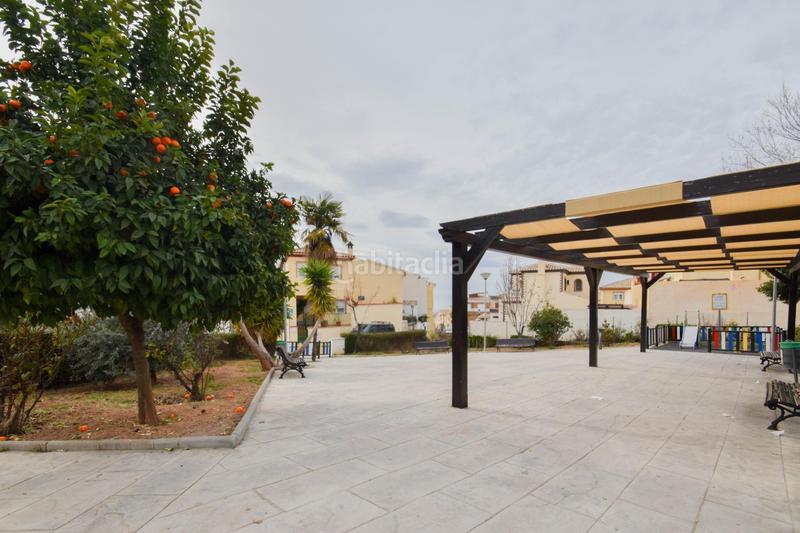 Foto d7facebc-729e-44df-8592-7a4164fe7647. Terreno residencial parcela urbanizable en zona de expansion en Güevéjar