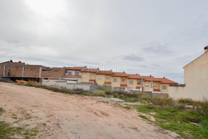 Foto f0c809ca-0628-4a48-984d-97273bfc39e2. Terreno residencial parcela urbanizable en zona de expansion en Güevéjar