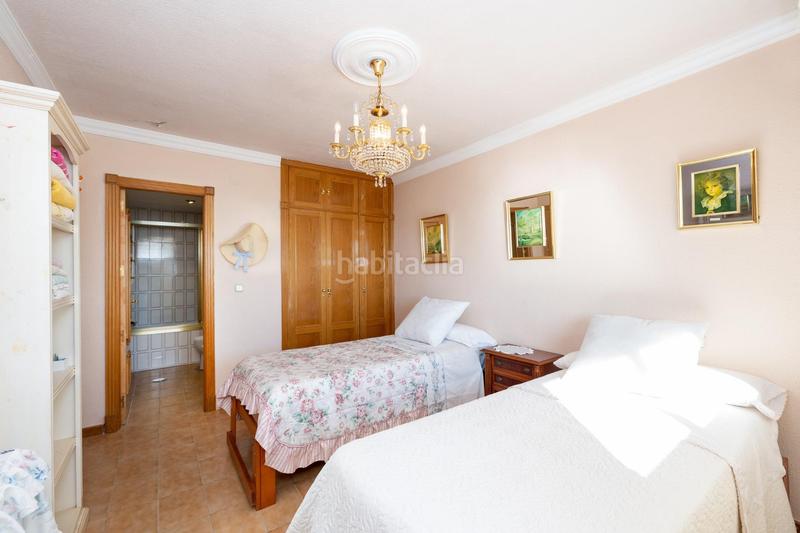 Foto ee8b0fe8-25c0-46e1-872c-3238ddd00b8a. Piso !!espectacular vivienda en primera linea de playa!! en Almuñécar