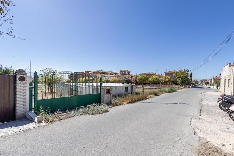 Foto 105e460b-fa21-4731-ac69-ce310a43f697. Rural plot in Atarfe