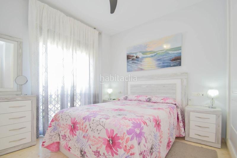 Foto 97b1491e-1ff3-4eb8-8396-58f22846e002. Appartamento con parcheggio piscina in Salobreña costa Salobreña