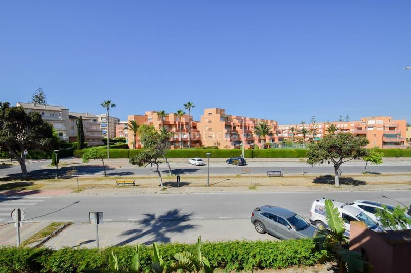 Foto b1a3fc07-dbeb-4af6-9f5c-a270515e4eed. Appartamento con parcheggio piscina in Salobreña costa Salobreña