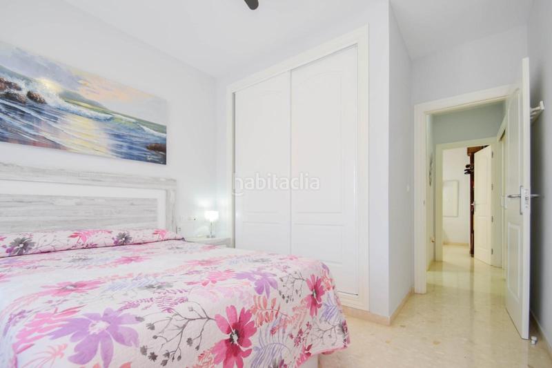 Foto b5baef4f-979e-45ba-9937-5c445dd192ee. Appartamento con parcheggio piscina in Salobreña costa Salobreña