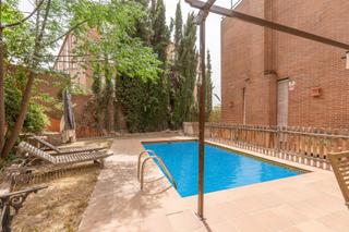 Casa  Avenida de andalucía. Casa en granada  urb. adoratrices  avenida de andalucia