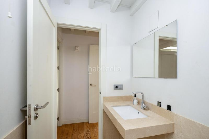Foto 48264a6f-8b51-4a02-8a80-796f8179b008. Dúplex impresionante piso en dos alturas en el corazón en Granada