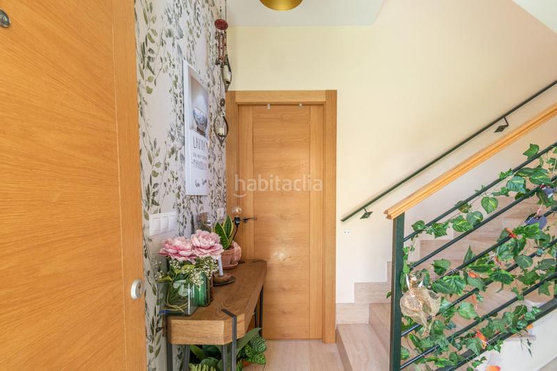 Foto 2b8d3dad-72f5-46c3-82c9-628d1f9aee58. Semi detached house with parking pool in San Francisco - El Chorrillo Gabias (Las)