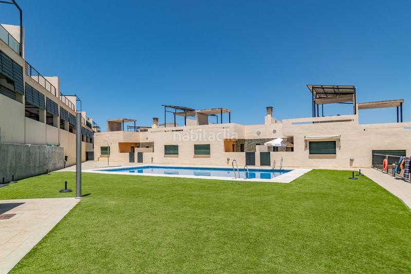 Foto 6bfa26f1-3ebd-45e9-8087-f4d26d98650a. Semi detached house with parking pool in San Francisco - El Chorrillo Gabias (Las)