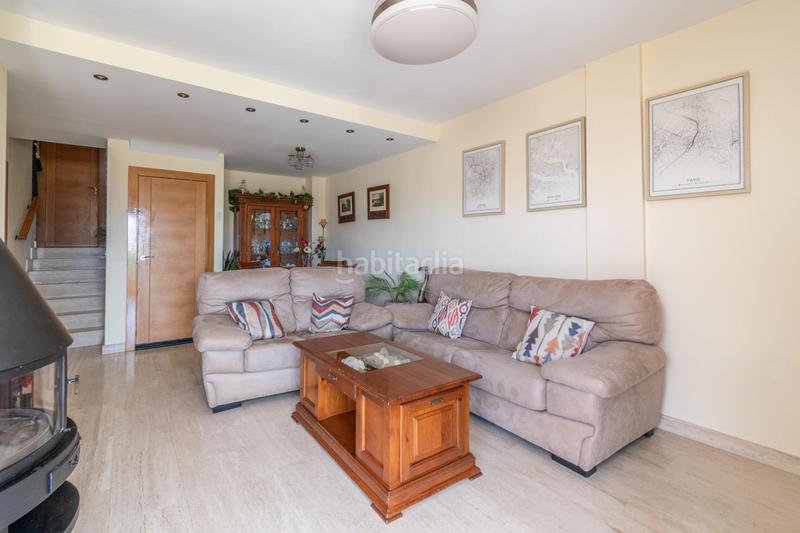 Foto c546c3f4-6d36-4029-9c34-7e664fea20f9. Semi detached house with parking pool in San Francisco - El Chorrillo Gabias (Las)