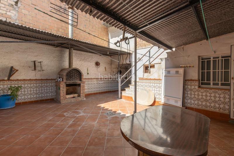 Foto 26b6ad07-4814-4743-8052-e25c6ba3daa9. Casa oportunidad amplia casa de 250 m para reformar a tu gusto en Armilla