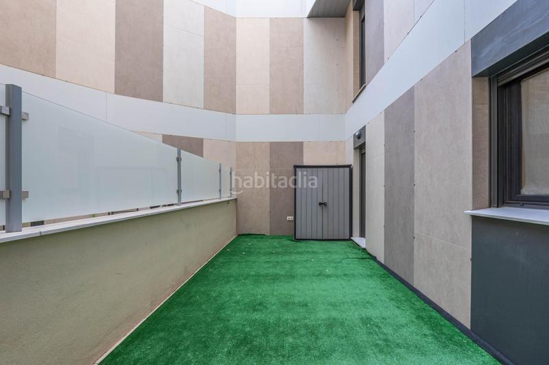 Foto 3871f9a2-b589-43bd-a976-657d98d2c9e6. Piso en calle de josé luis pérez pujadas piso premium con piscina y garaje en zona forum junto a la ciudad de la justicia en Granada