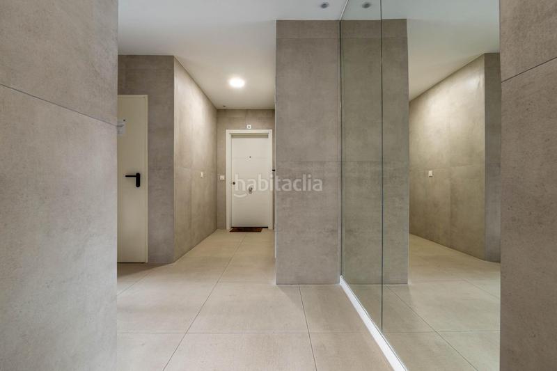 Foto 6bbb9cb9-c8fe-4f7c-82ea-5afbdfc299d6. Piso en calle de josé luis pérez pujadas piso premium con piscina y garaje en zona forum junto a la ciudad de la justicia en Granada