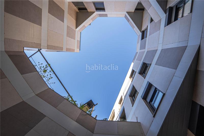 Foto 8386e23f-3f07-46ca-a6c0-0ef7cb169e15. Piso en calle de josé luis pérez pujadas piso premium con piscina y garaje en zona forum junto a la ciudad de la justicia en Granada