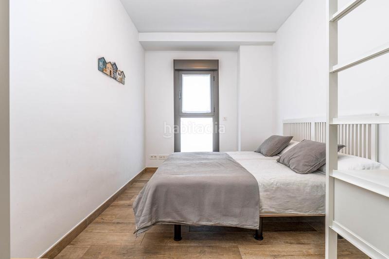 Foto 87376323-14ee-4225-98c0-f5a550582aef. Piso en calle de josé luis pérez pujadas piso premium con piscina y garaje en zona forum junto a la ciudad de la justicia en Granada