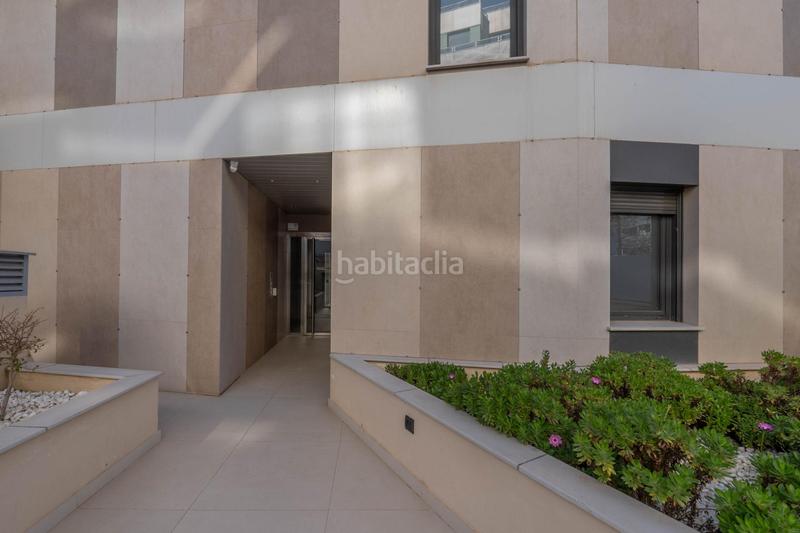 Foto 9fc0be36-c319-4510-bac3-0e6dda262796. Piso en calle de josé luis pérez pujadas piso premium con piscina y garaje en zona forum junto a la ciudad de la justicia en Granada