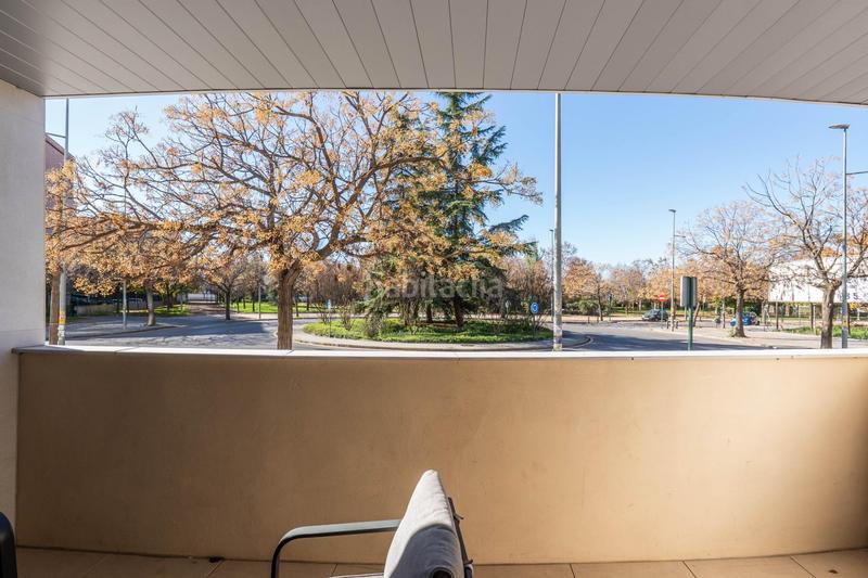 Foto b88cb4b7-3111-483c-82e7-979964d2df74. Piso en calle de josé luis pérez pujadas piso premium con piscina y garaje en zona forum junto a la ciudad de la justicia en Granada