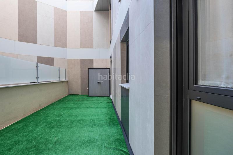 Foto c56d5b48-93f5-46f5-a1ca-0b7e863da2fc. Piso en calle de josé luis pérez pujadas piso premium con piscina y garaje en zona forum junto a la ciudad de la justicia en Granada