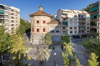 Edifici  Plaza campillo bajo. Impresionante edificio en pleno centro de granada!