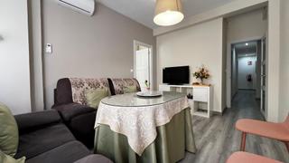 Location Appartement  Calle de chueca. Piso en zona alhamar, granada  ideal para familias