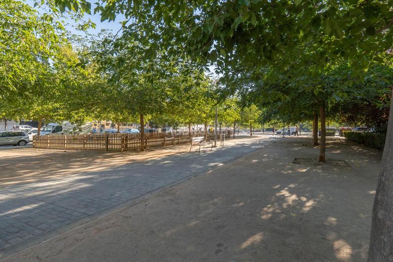 Foto 55a217b3-1ee1-4ef2-bd75-a1638f7e912e. Geschäftsraum in Campus de la Salud Granada