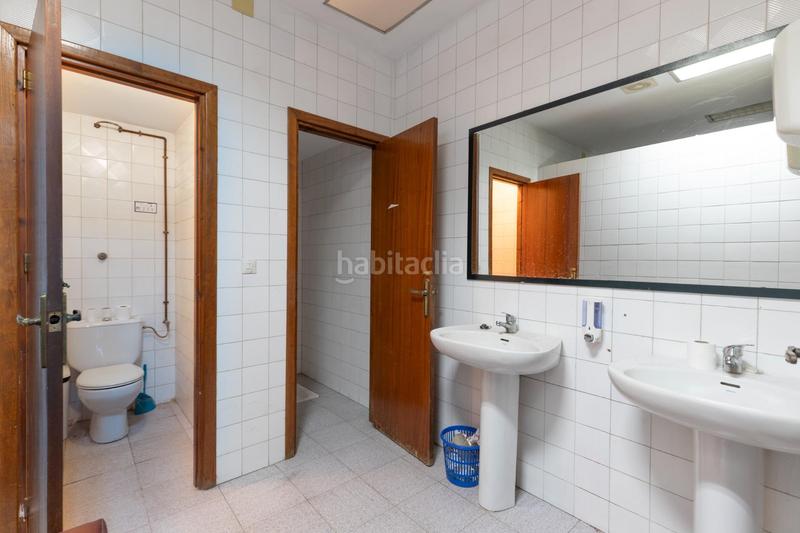 Foto 121cc118-4d2f-4f17-b78b-c6adb5de79ad. Nau industrial a Almuñecar centro Almuñécar