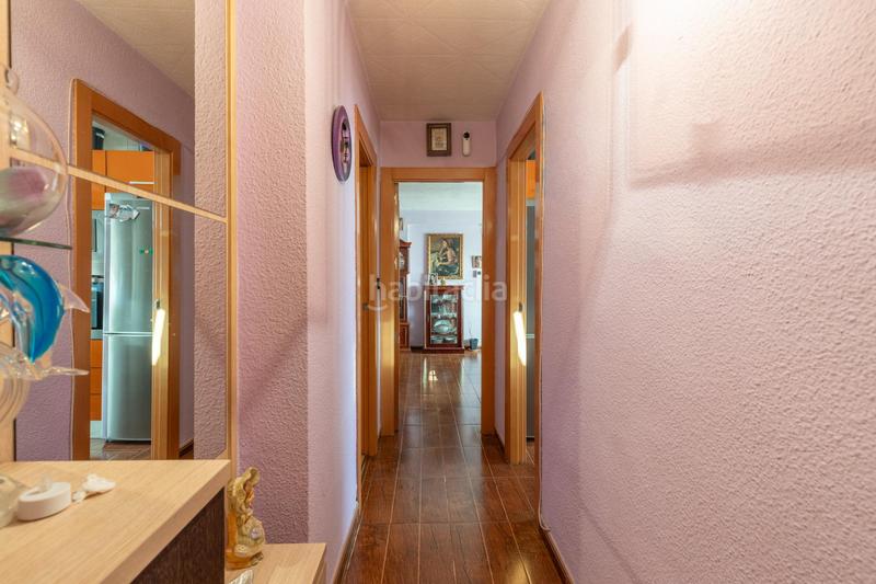 Foto f9cb3963-fb78-4181-8bd2-4a6287355eb6. Flat with parking in Angustias - Chana - Encina Granada