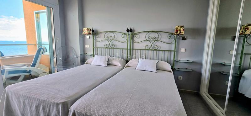 Foto 3cbde11e-4a95-4c83-abda-abe5bbe67d70. Àtic a paseo marítimo 4a a Playa de la Fontanilla Marbella