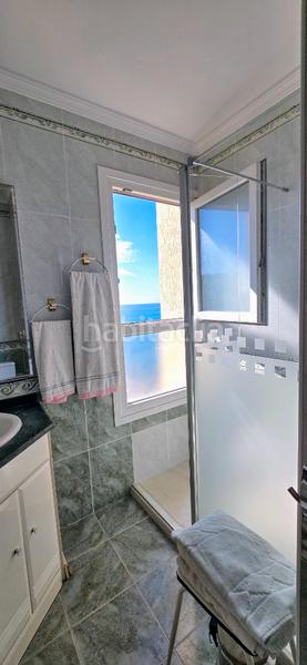 Foto 487fead8-fb74-42db-bf3b-a09fd0a541b2. Àtic a paseo marítimo 4a a Playa de la Fontanilla Marbella