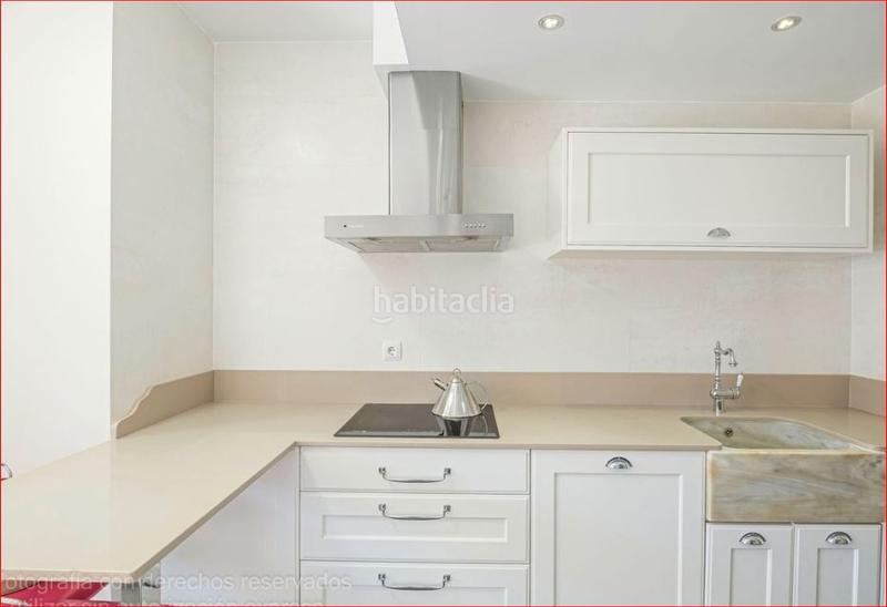 Foto 6362ca98-87d1-40b3-8ece-f9d33049f626. Piso en calle del mármol 164 su vivienda en punta paloma en Manilva